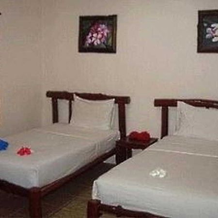 Alongkot海滩度假酒店 卡农 外观 照片
